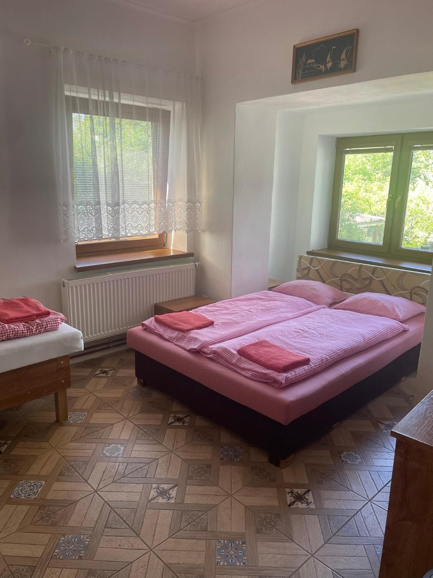 Na Upati Palavy Hotel Horni Vestonice Exterior photo